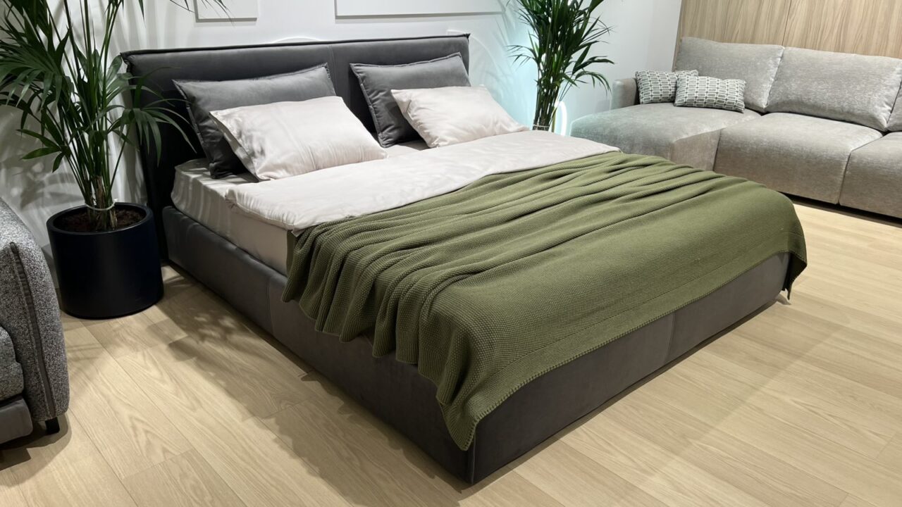 Ліжко LINEA